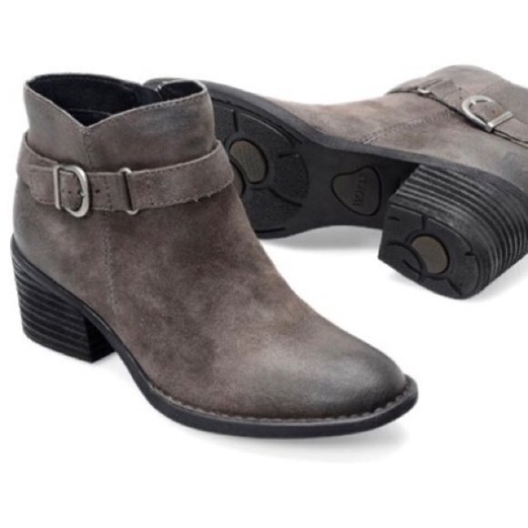 BORN 'Adia' Women's 6.5M Distressed Grey Leather Ankle Bootie‎ Boots w/ Buckles - Picture 1 of 8